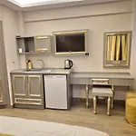 Taksim La Marino Hotel